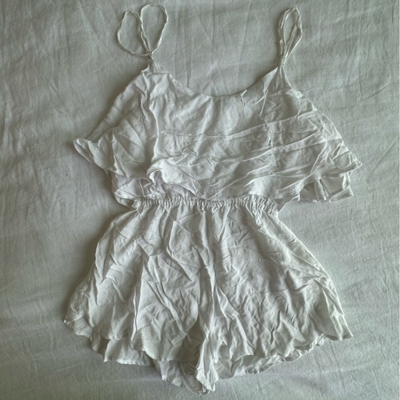 indah romper - Picture 4 of 5